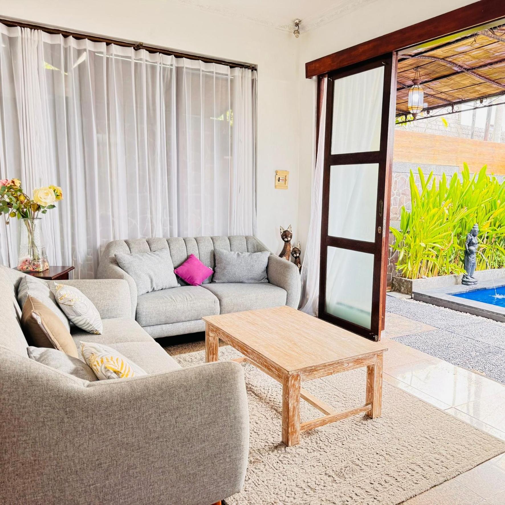 Giri Hill Homestay Nusa Dua  Dış mekan fotoğraf